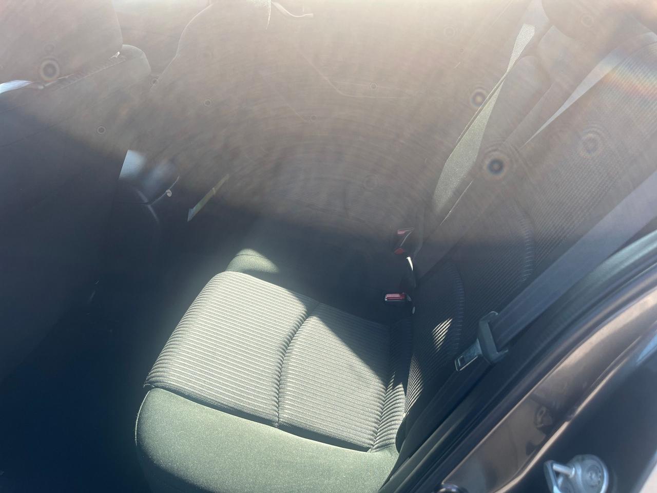 2015 Mazda MAZDA3 4dr Sdn Auto GS Photo