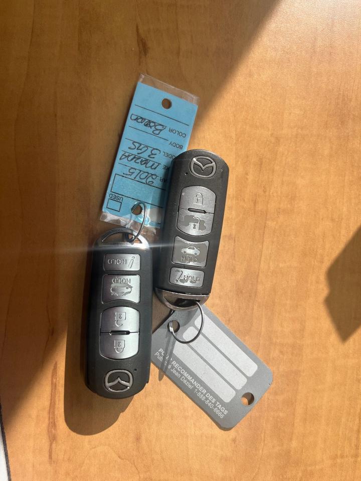 2015 Mazda MAZDA3 4dr Sdn Auto GS Photo