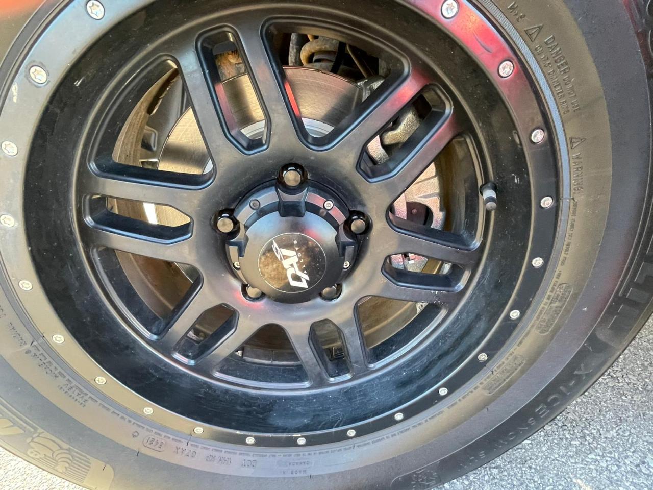 2016 RAM 1500 4WD Crew Cab 149" Outdoorsman 5.7HEMI NO ACCIDENT - Photo #12