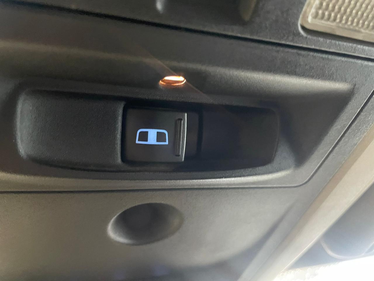 2016 RAM 1500 4WD Crew Cab 149" Outdoorsman 5.7HEMI NO ACCIDENT Photo