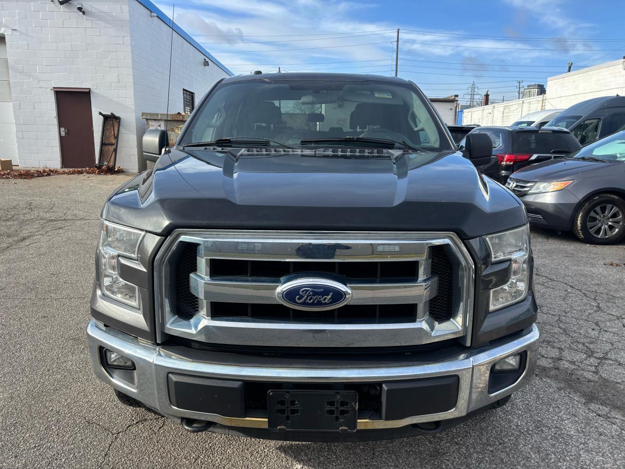 2016 Ford F-150 XLT 4WD CREW CAB V8 - Photo #14