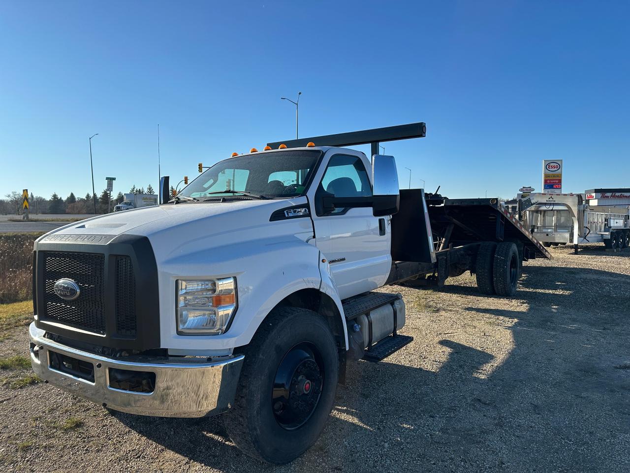 2018 Ford Chassis Regular Cab Roll Back Tow Truck Photo