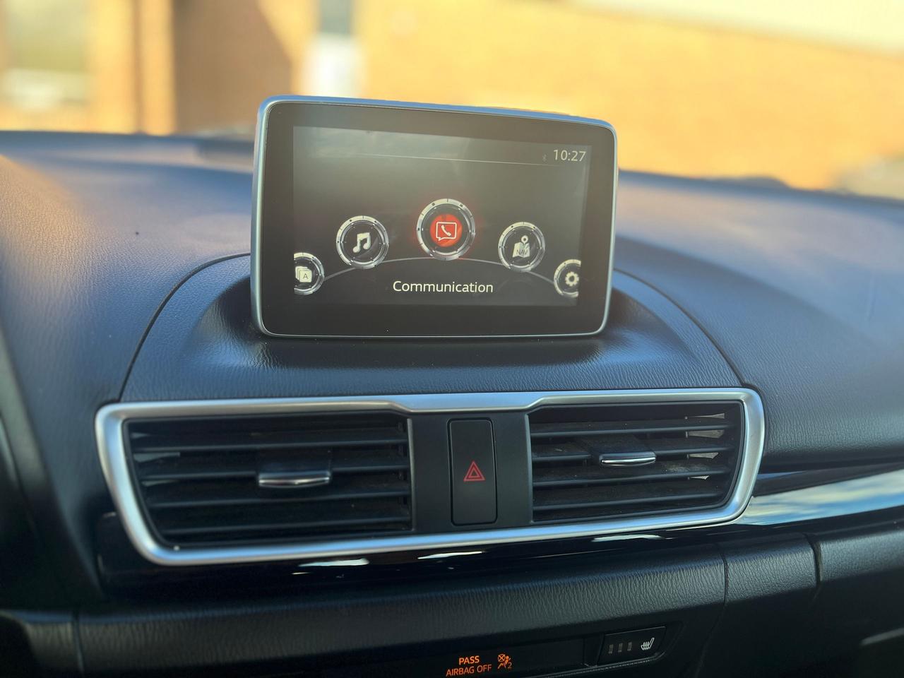 2016 Mazda MAZDA3 4dr Sdn Auto GS Photo