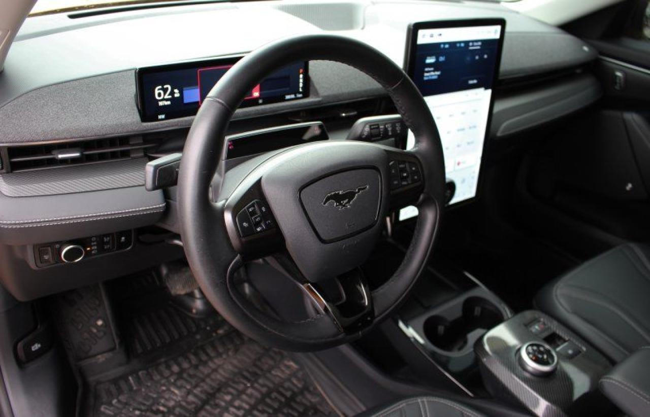 2023 Ford Mustang Mach-E X Premium*Electric*AWD*Heated Leather*Moon Roof*BT - Photo #12
