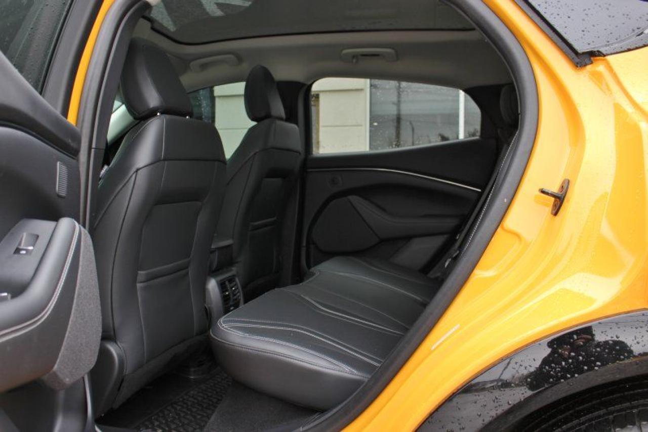 2023 Ford Mustang Mach-E X Premium*Electric*AWD*Heated Leather*Moon Roof*BT - Photo #17