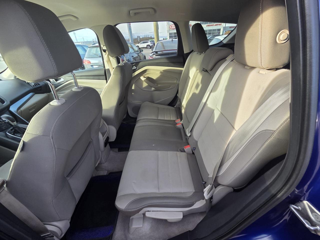 2013 Ford Escape SE, AUTO, 4 CYL, LOW KMS, ONLY 71,000KMS, CERT - Photo #11