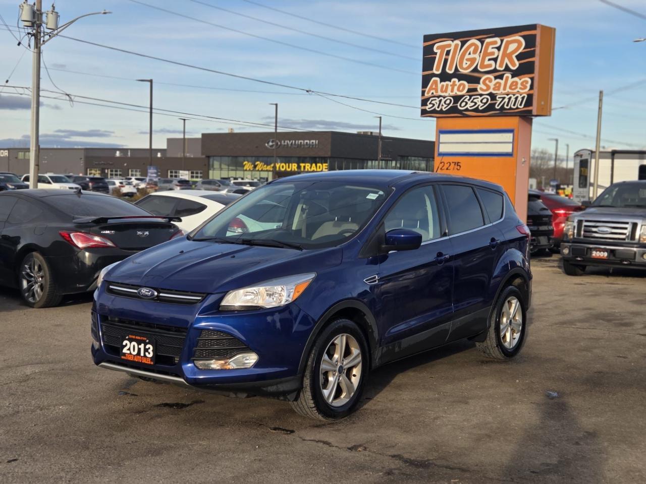 2013 Ford Escape SE, AUTO, 4 CYL, LOW KMS, ONLY 71,000KMS, CERT