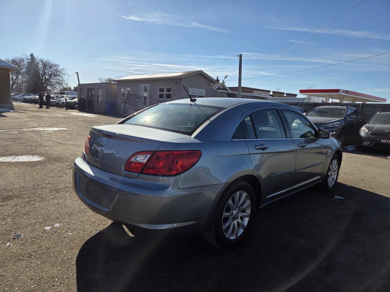 2010 Chrysler Sebring LX, SEDAN, AUTO, 4 CYL, ONLY 26,000KMS, CERTIFIED Photo4