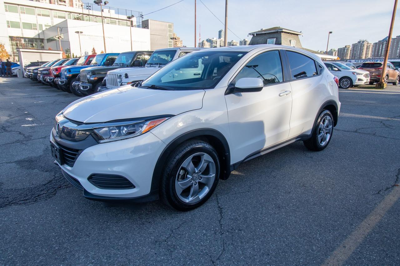 2019 Honda HR-V LX Photo2
