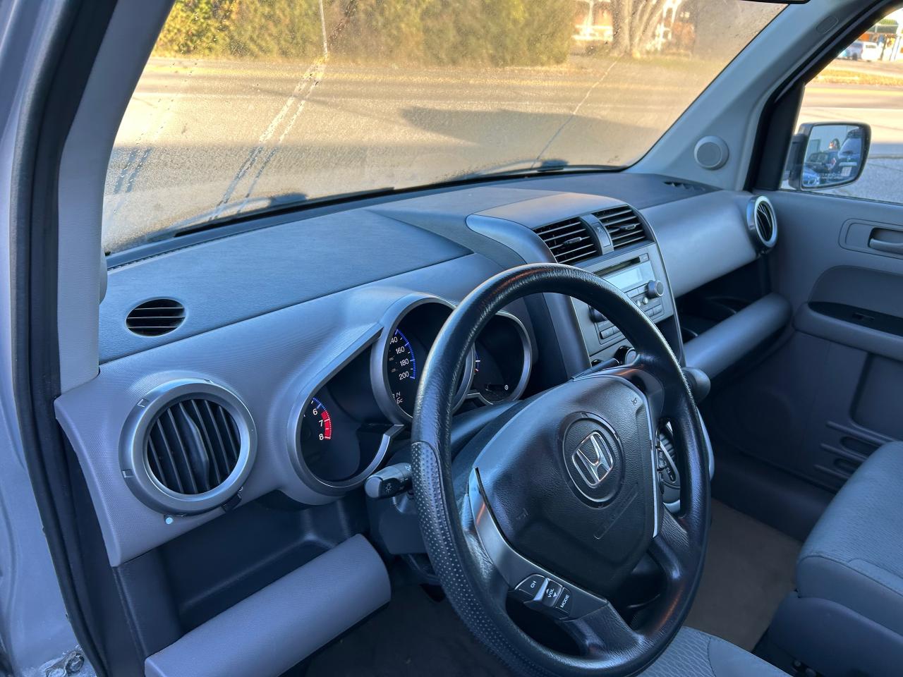 2009 Honda Element EX Photo