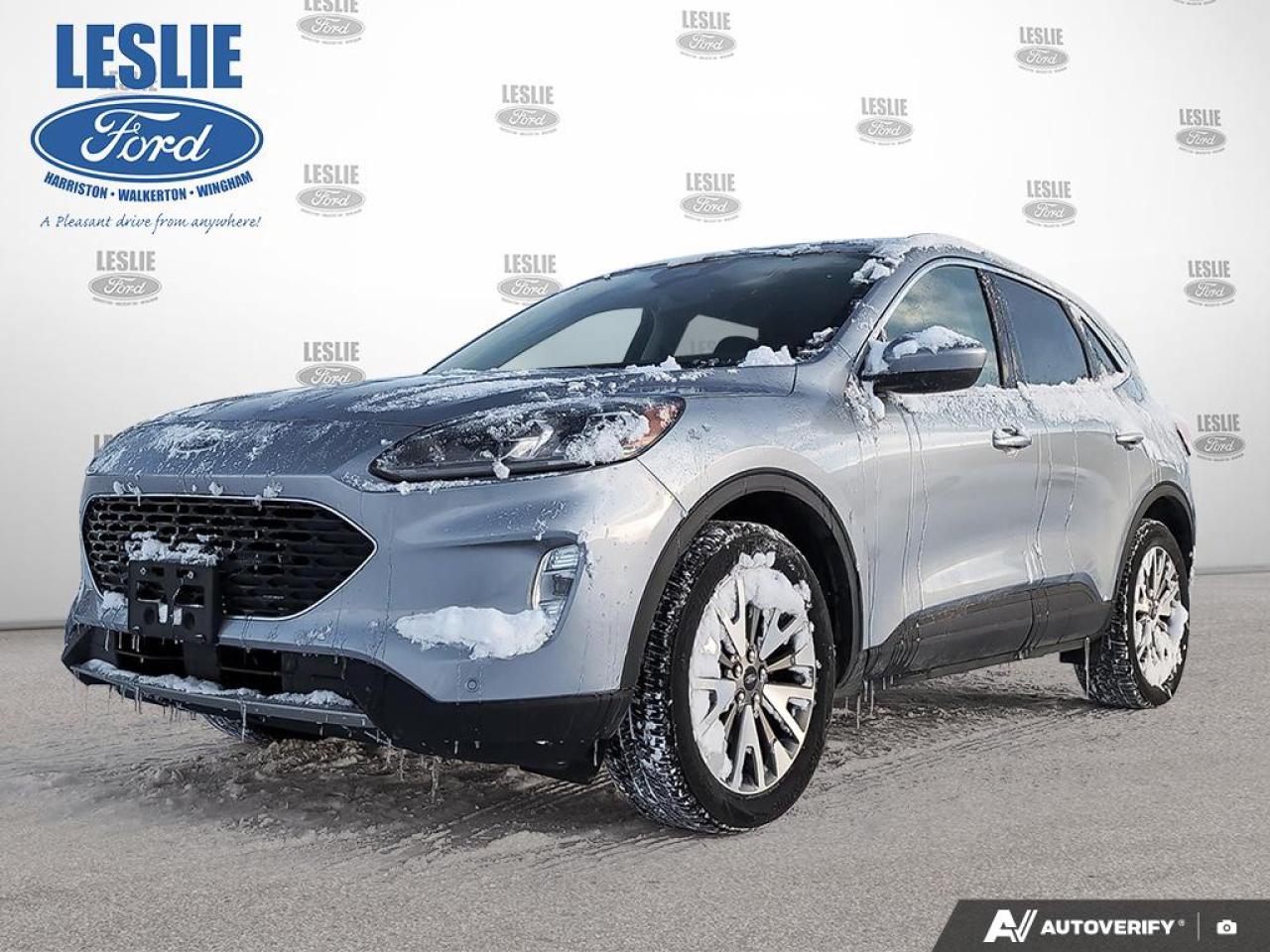 2022 Ford Escape Titanium AWD Photo0