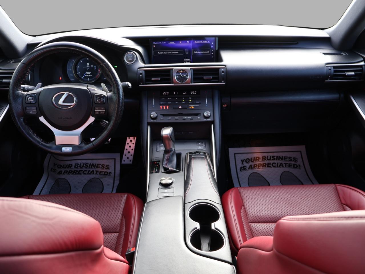 2019 Lexus IS 300 F-SPORT AWD CERTIFIED CAMERA NAV BLUETOOTH LEATHER HEATED SEATS SUNROOF CRUISE ALLOYS - Photo #11