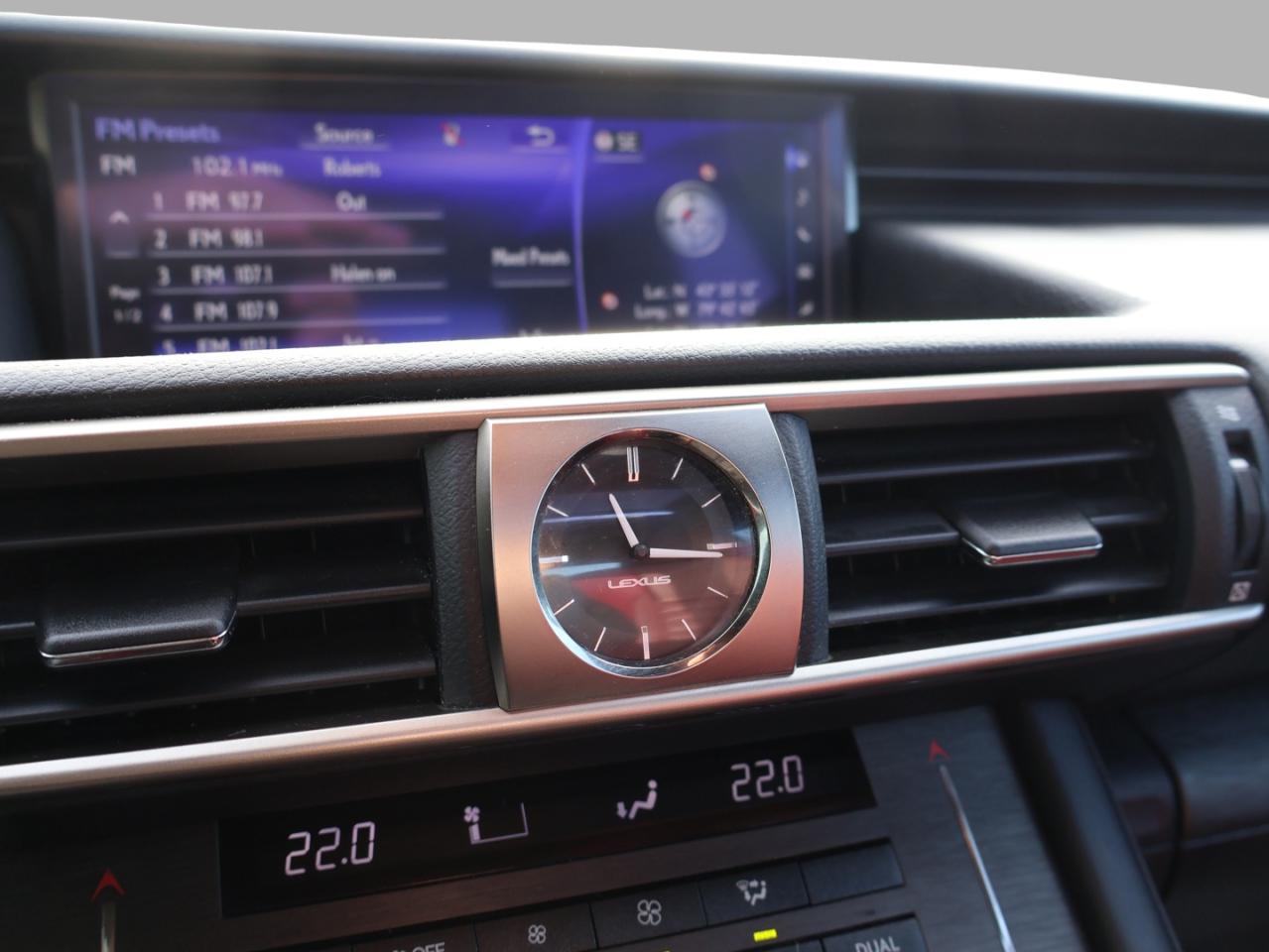 2019 Lexus IS 300 F-SPORT AWD CERTIFIED CAMERA NAV BLUETOOTH LEATHER HEATED SEATS SUNROOF CRUISE ALLOYS - Photo #24