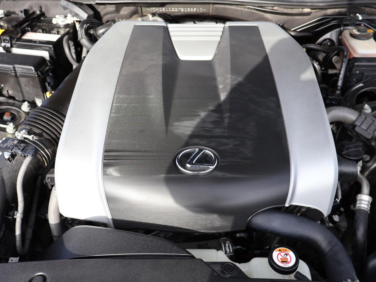 2019 Lexus IS 300 F-SPORT AWD CERTIFIED CAMERA NAV BLUETOOTH LEATHER HEATED SEATS SUNROOF CRUISE ALLOYS - Photo #48