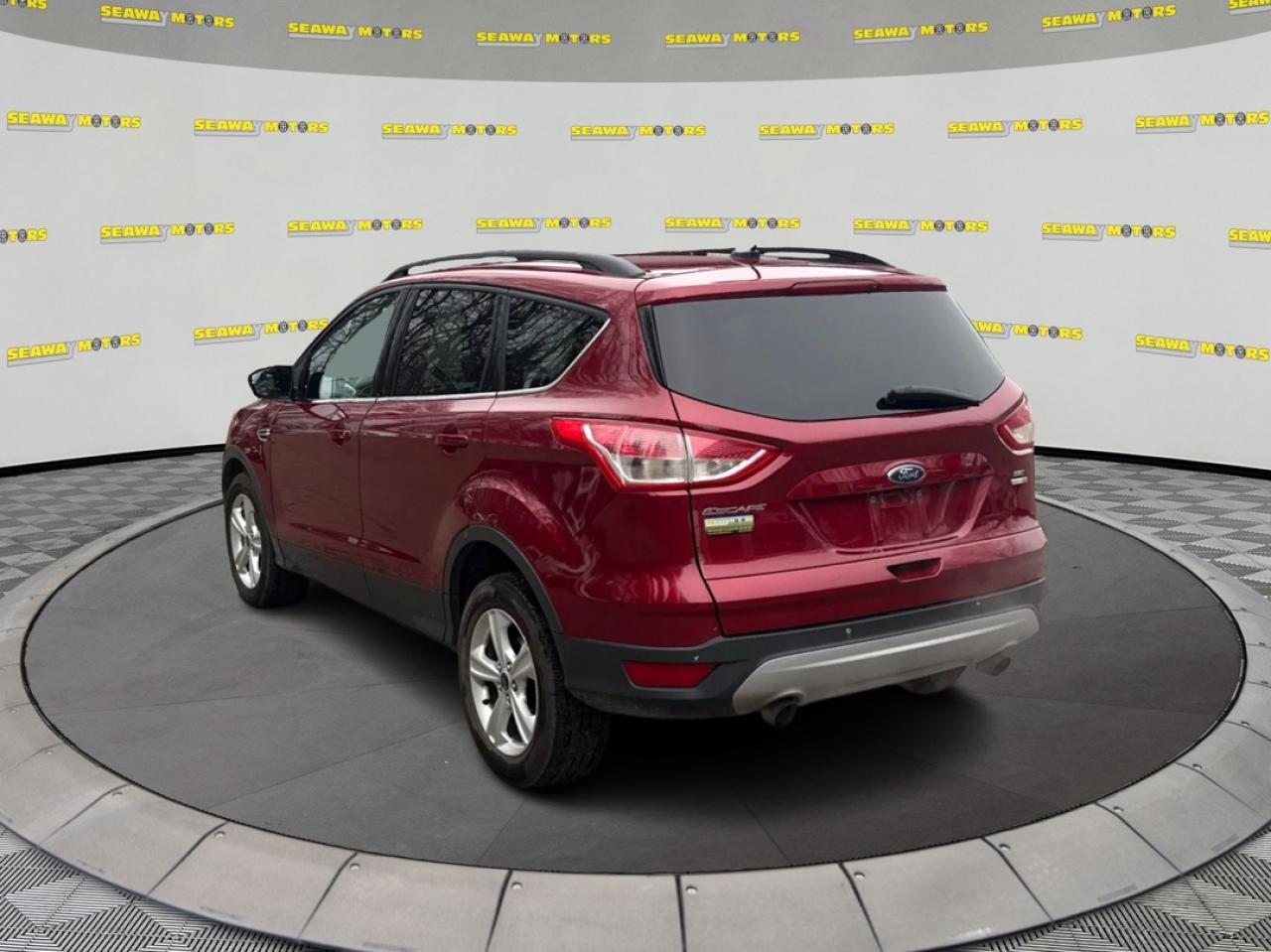 2016 Ford Escape SE - Photo #5