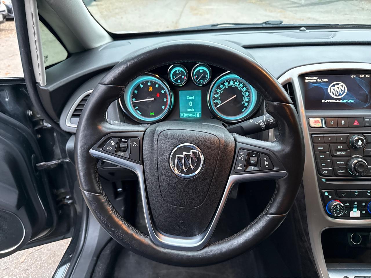 2015 Buick Verano Leather - Photo #12