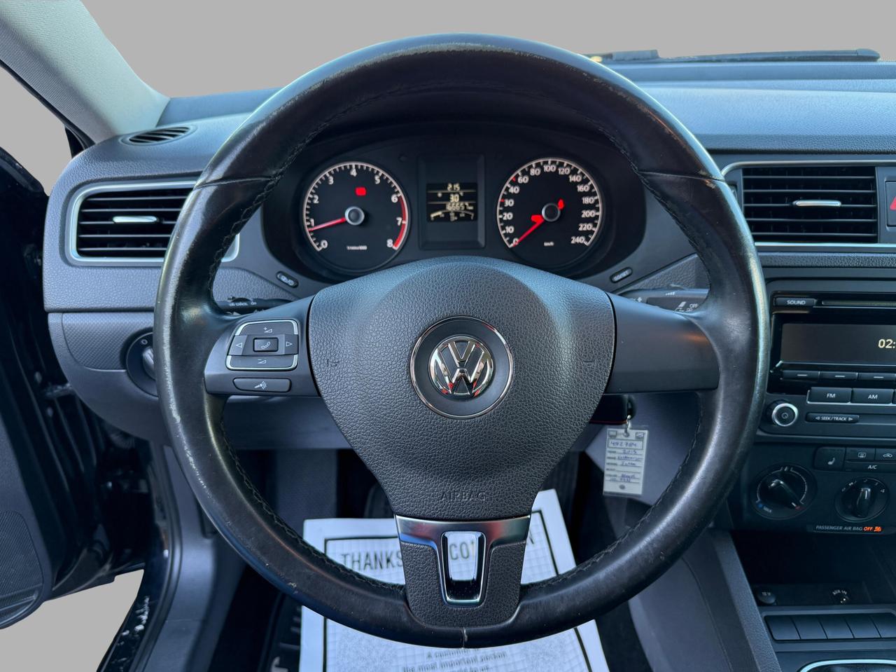 2013 Volkswagen Jetta 4dr 2.0L Man Trendline Photo