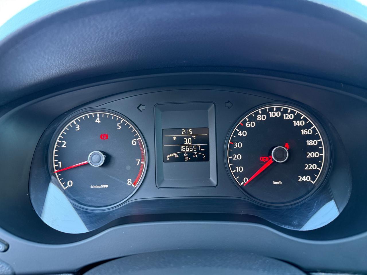 2013 Volkswagen Jetta 4dr 2.0L Man Trendline Photo