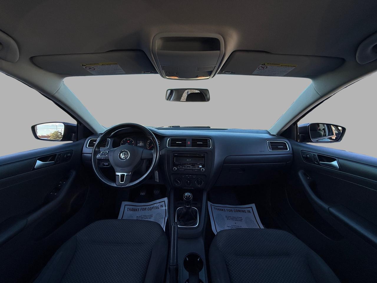 2013 Volkswagen Jetta 4dr 2.0L Man Trendline Photo