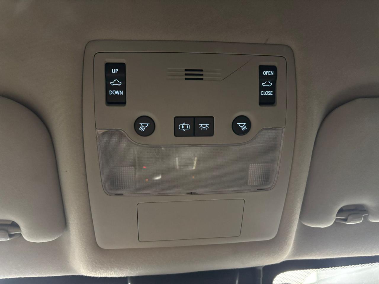 2017 Lexus IS 300 4dr Sdn AWD Photo