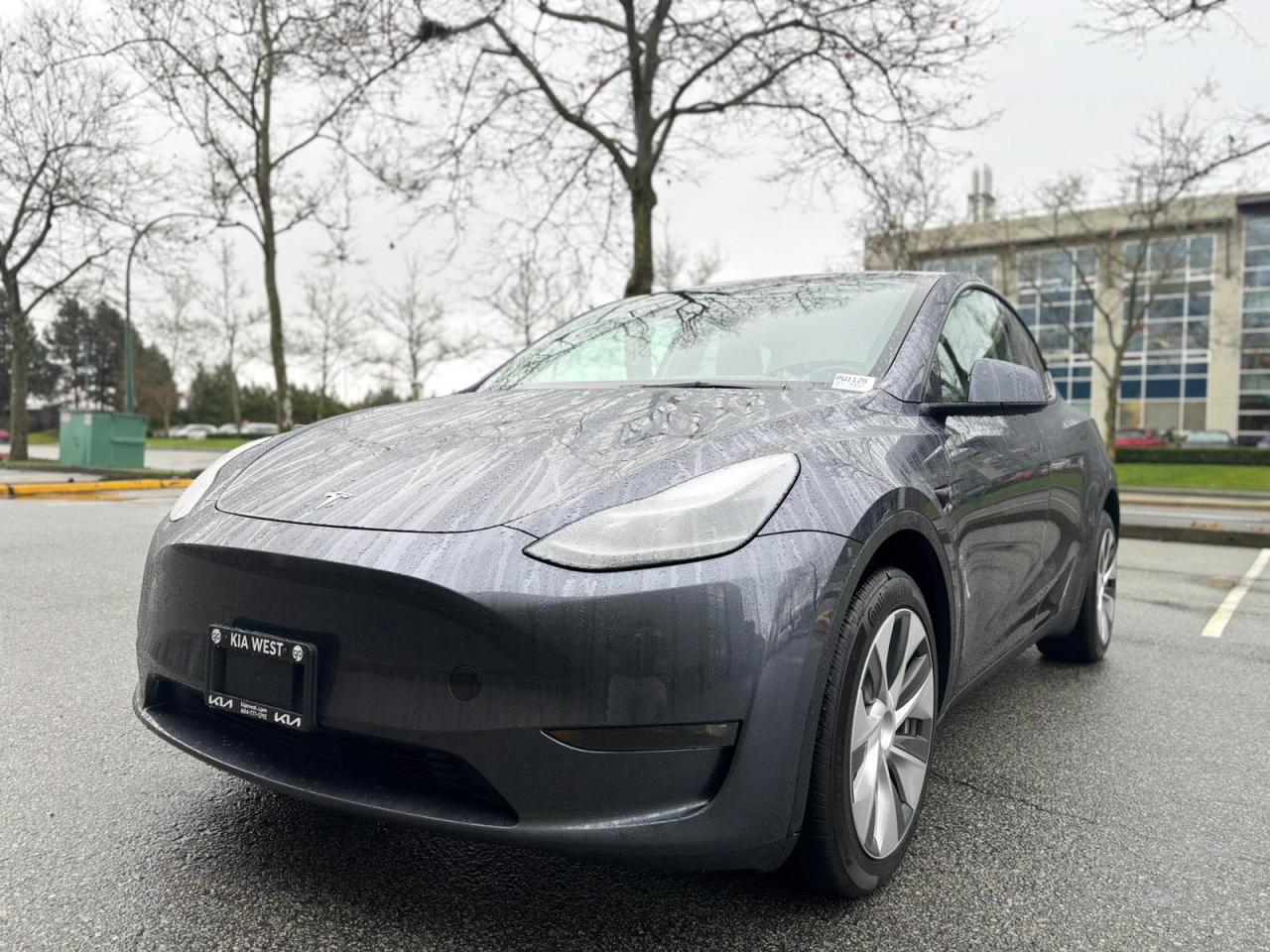 Used 2023 Tesla Model Y  for sale in Coquitlam, BC