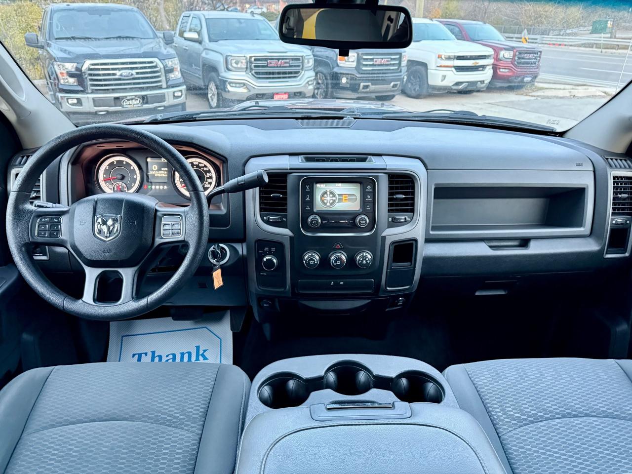 2016 RAM 1500 Classic 4WD Crew Cab 140.5" ST - Photo #19