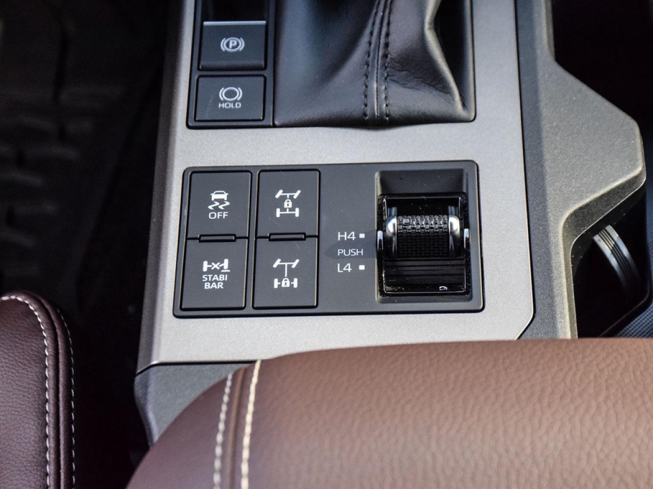 2025 Toyota Land Cruiser |PREMIUM|ROOF|LEATHER|HUD|JBL|12.3TOUCH|20S| Photo