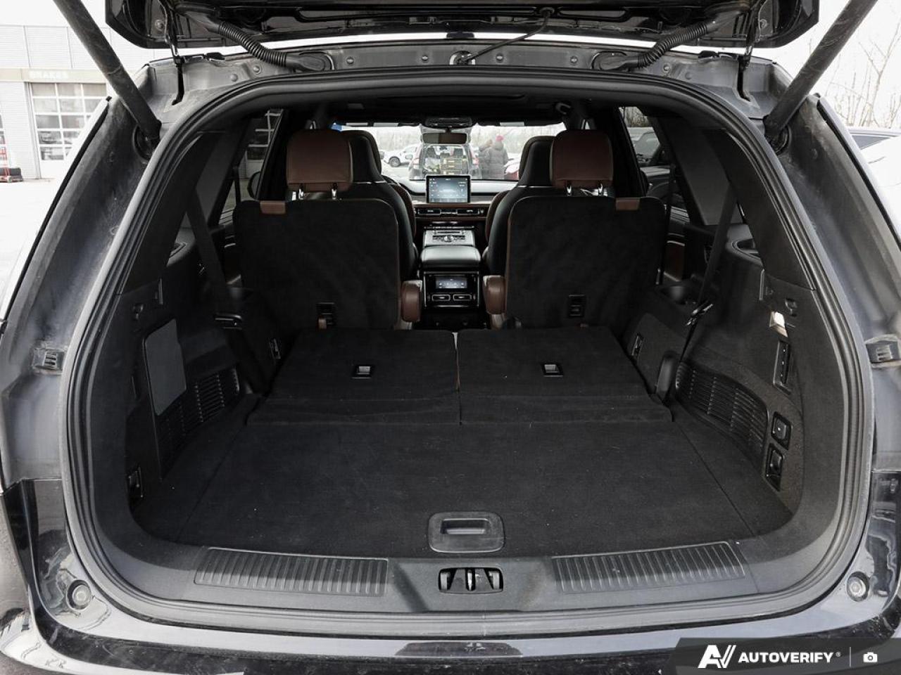 2023 Lincoln Aviator Reserve 201A | ELEMENTS PACKAGE PLUS | ILLUMINATION PACKAG Photo