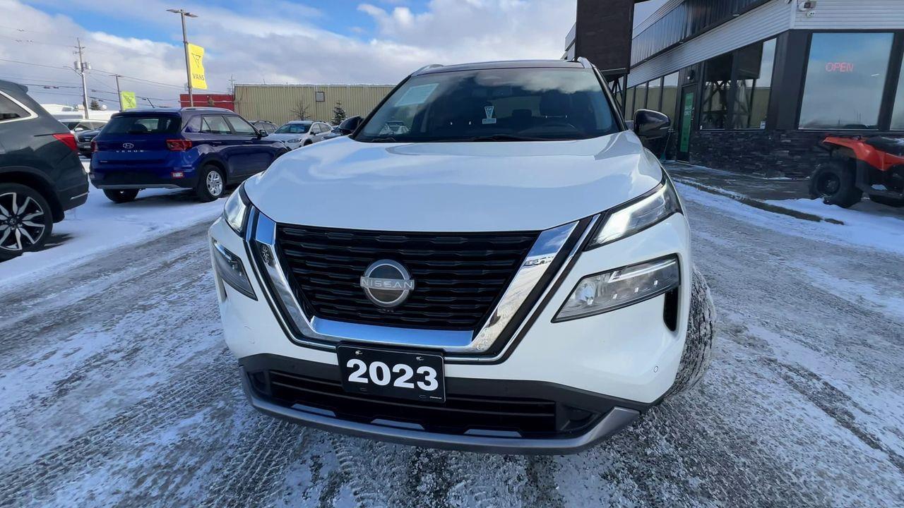 2023 Nissan Rogue SL AWD, MOONROOF, HEATED LEATHER SEATS, POWER LIFTGATE, BACK UP CAM, NAV!! Photo