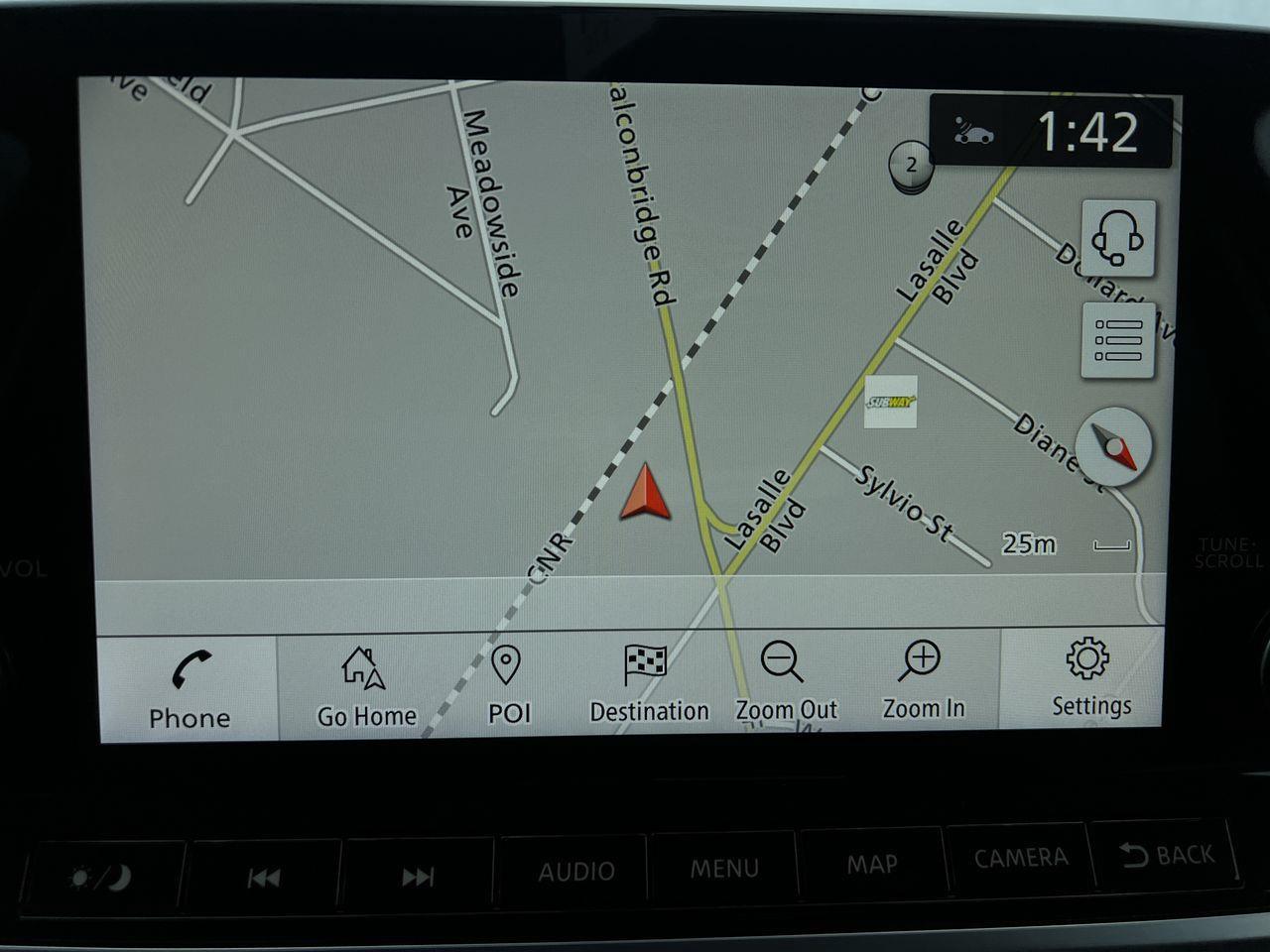 2021 Nissan Rogue Platinum AWD, MOONROOF, HEATED LEATHER SEATS, POWER LIFTGATE, REMOTE START, CRUISE CONTROL!! Photo