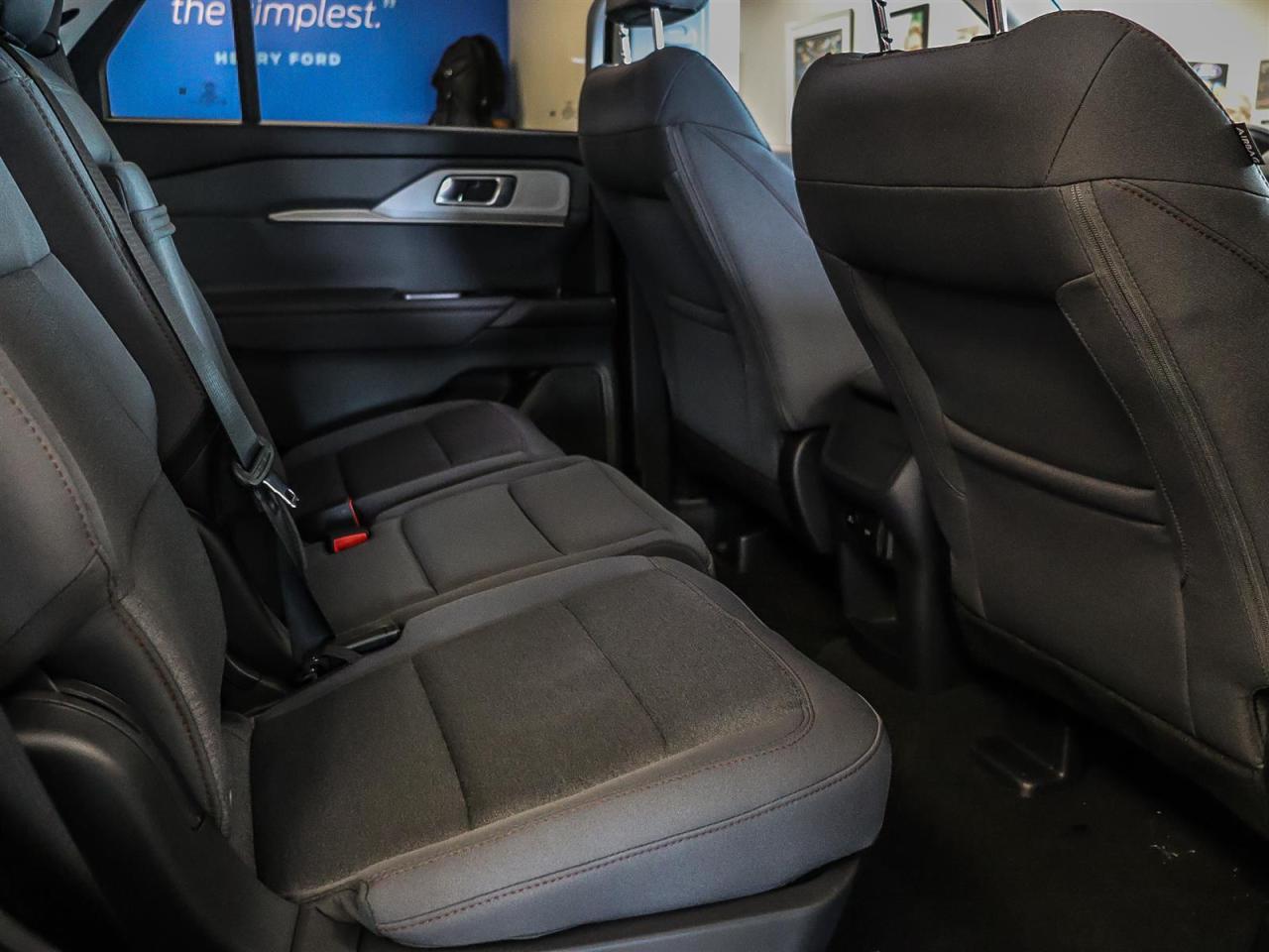 2026 Ford Explorer Active Photo