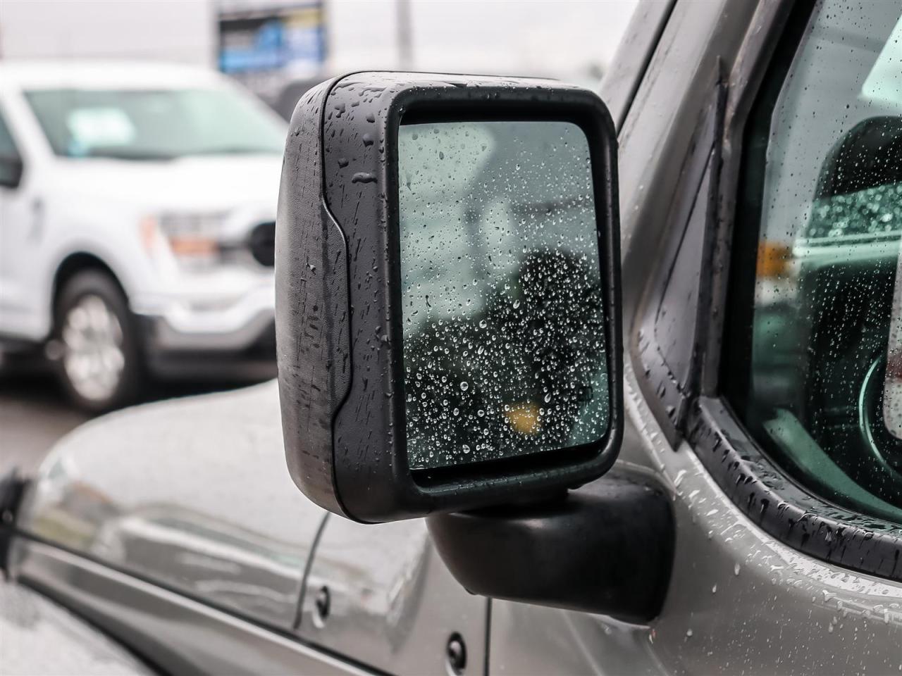 2022 Jeep Wrangler Unlimited Sahara | Navigation | Leather | Garage Door opener | Photo