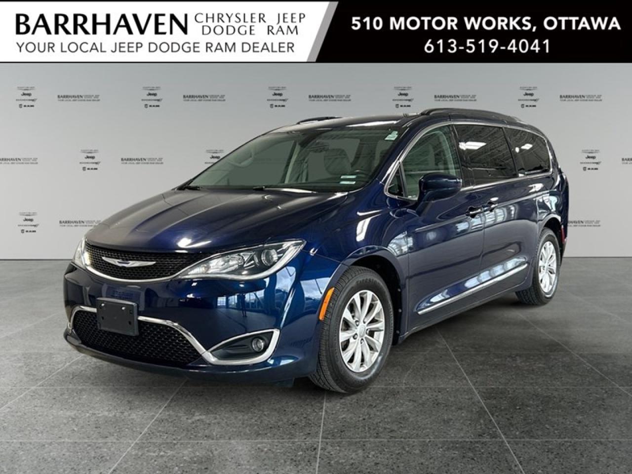 Used 2017 Chrysler Pacifica Touring-L for sale in Ottawa, ON