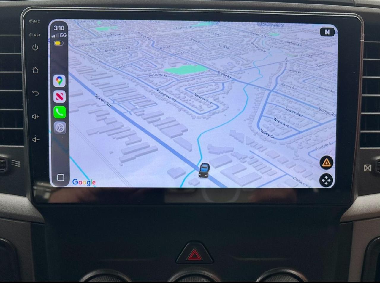 2015 RAM 1500 4WD Crew Cab 140.5" ST - Photo #11