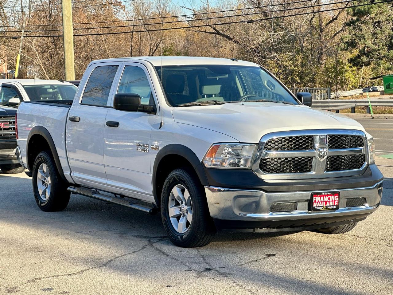 2015 RAM 1500 4WD Crew Cab 140.5" ST Photo