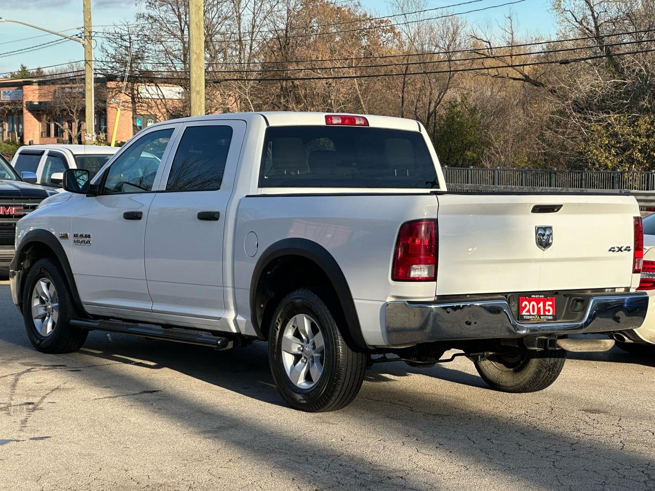 2015 RAM 1500 4WD Crew Cab 140.5" ST Photo