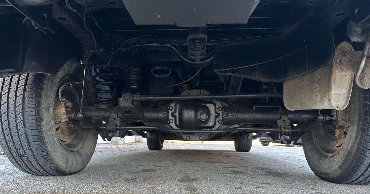 2015 RAM 1500 4WD Crew Cab 140.5" ST Photo