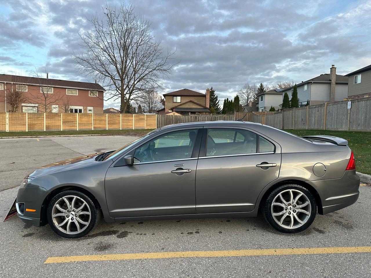 2012 Ford Fusion SEL Photo