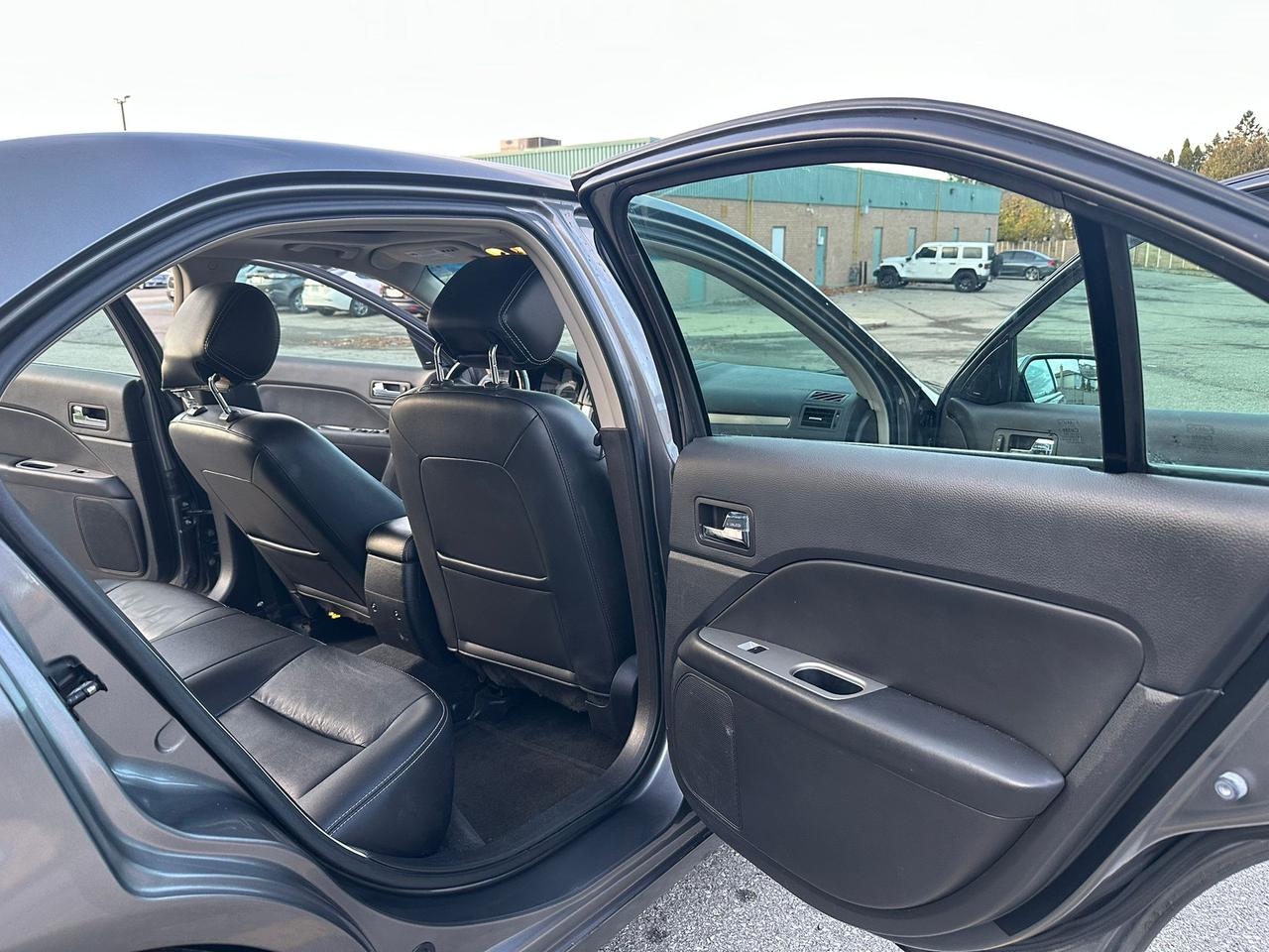 2012 Ford Fusion SEL Photo