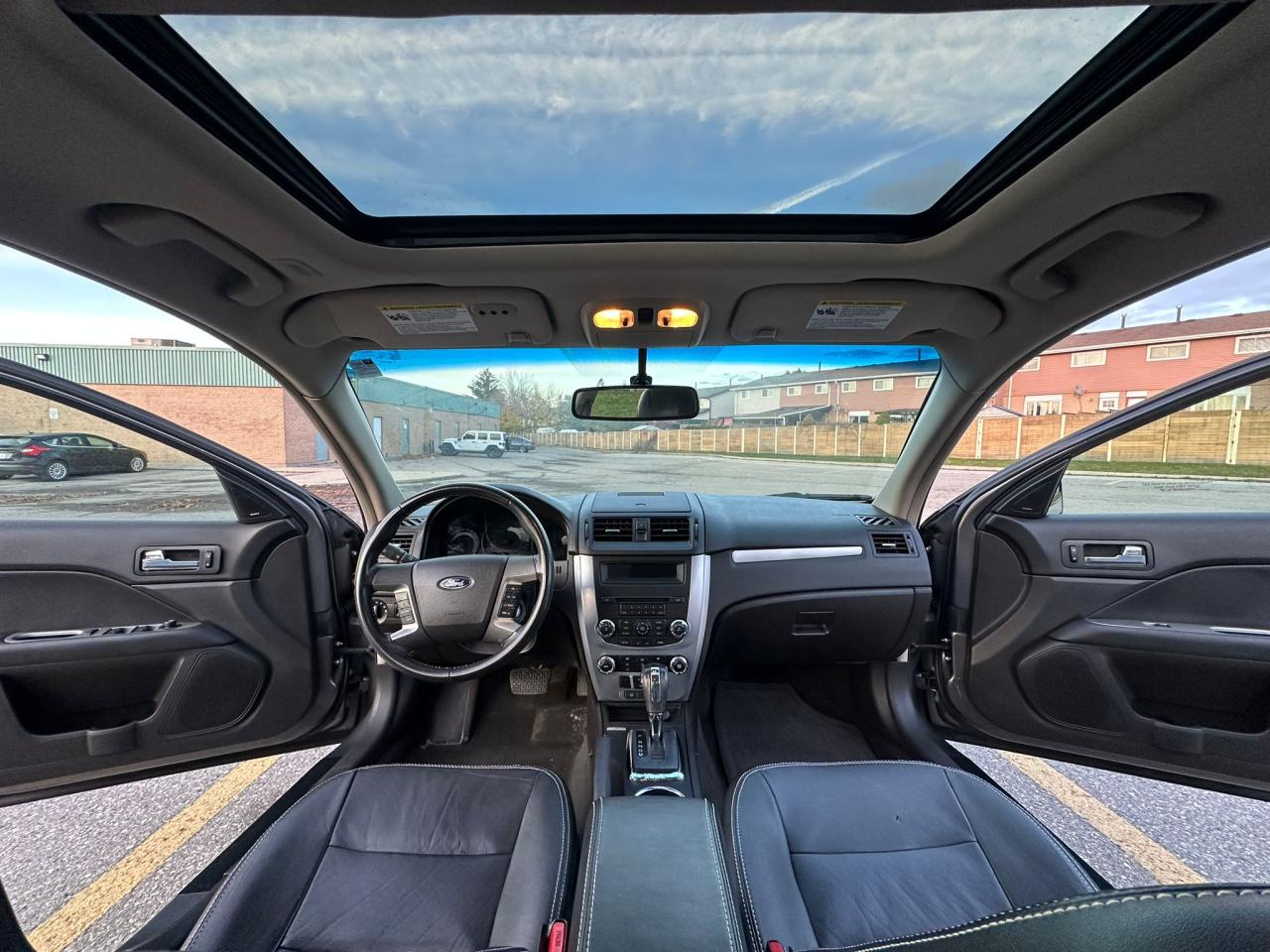 2012 Ford Fusion SEL - Photo #16