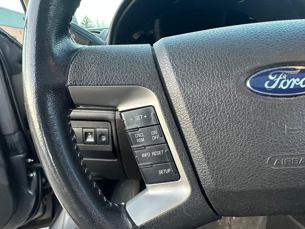 2012 Ford Fusion SEL Photo