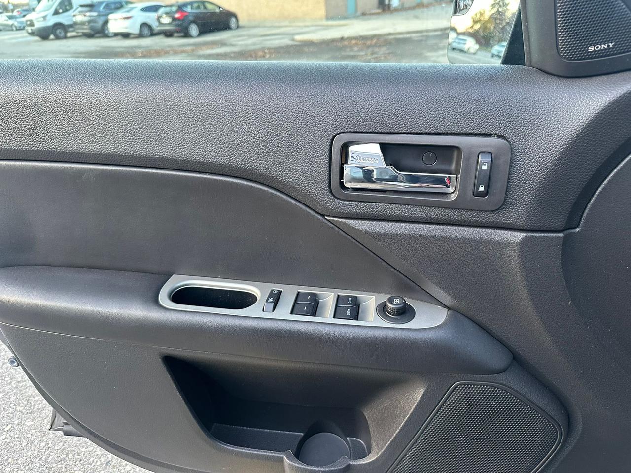 2012 Ford Fusion SEL Photo