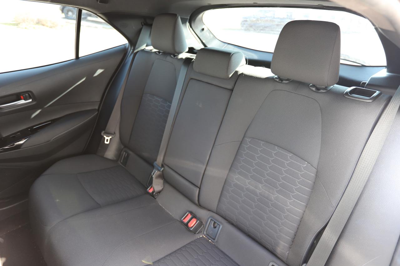 2019 Toyota Corolla Hatchback Base CVT Photo5