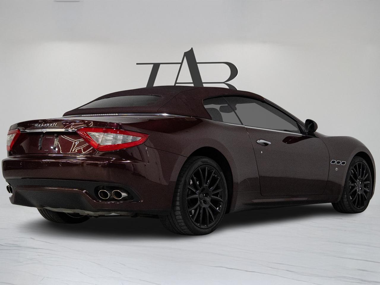 2011 Maserati GranTurismo Convertible CONVERTIBLE | BOSE | NAV | 20 IN Photo3