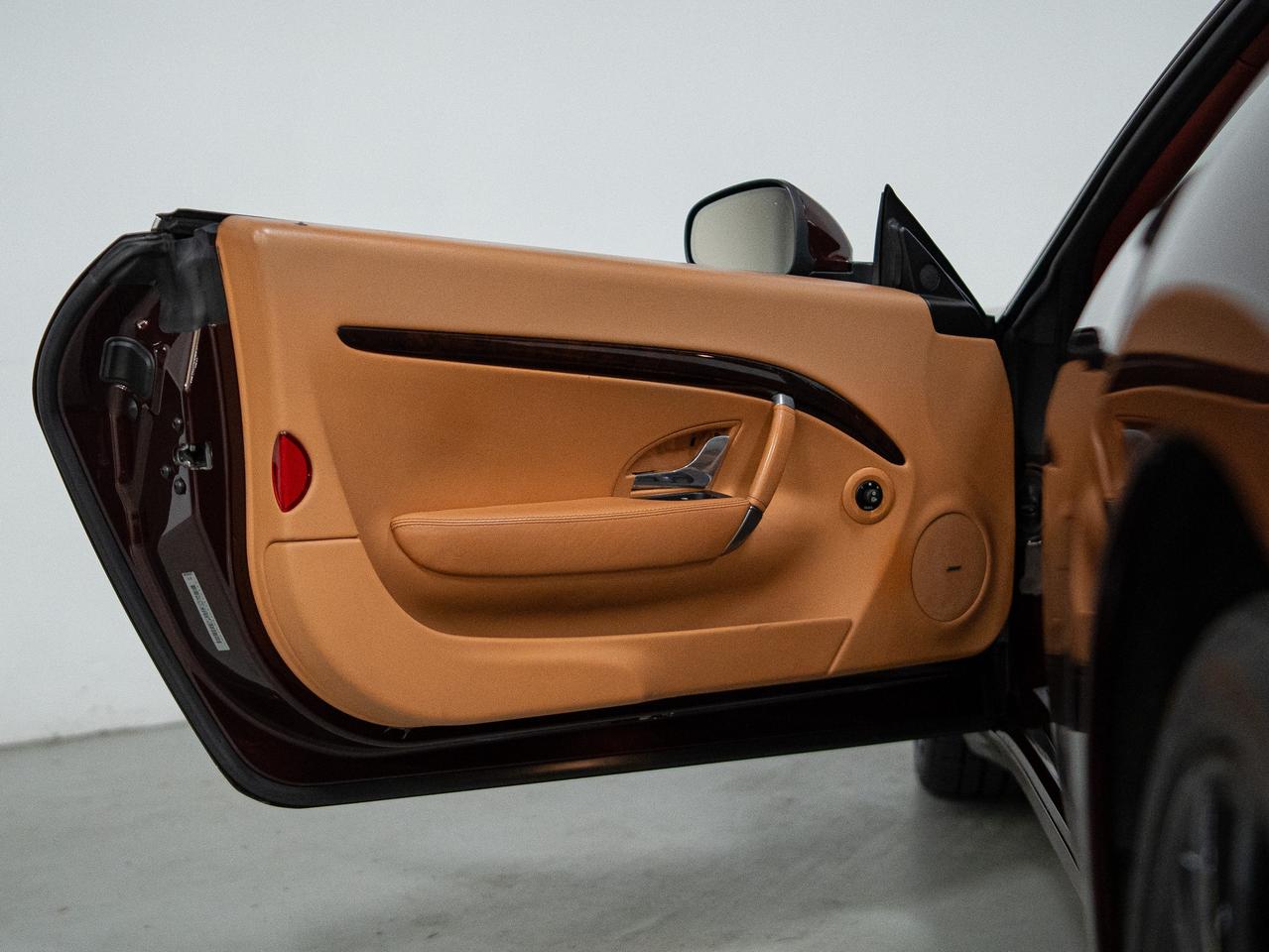 2011 Maserati GranTurismo Convertible CONVERTIBLE | BOSE | NAV | 20 IN Photo