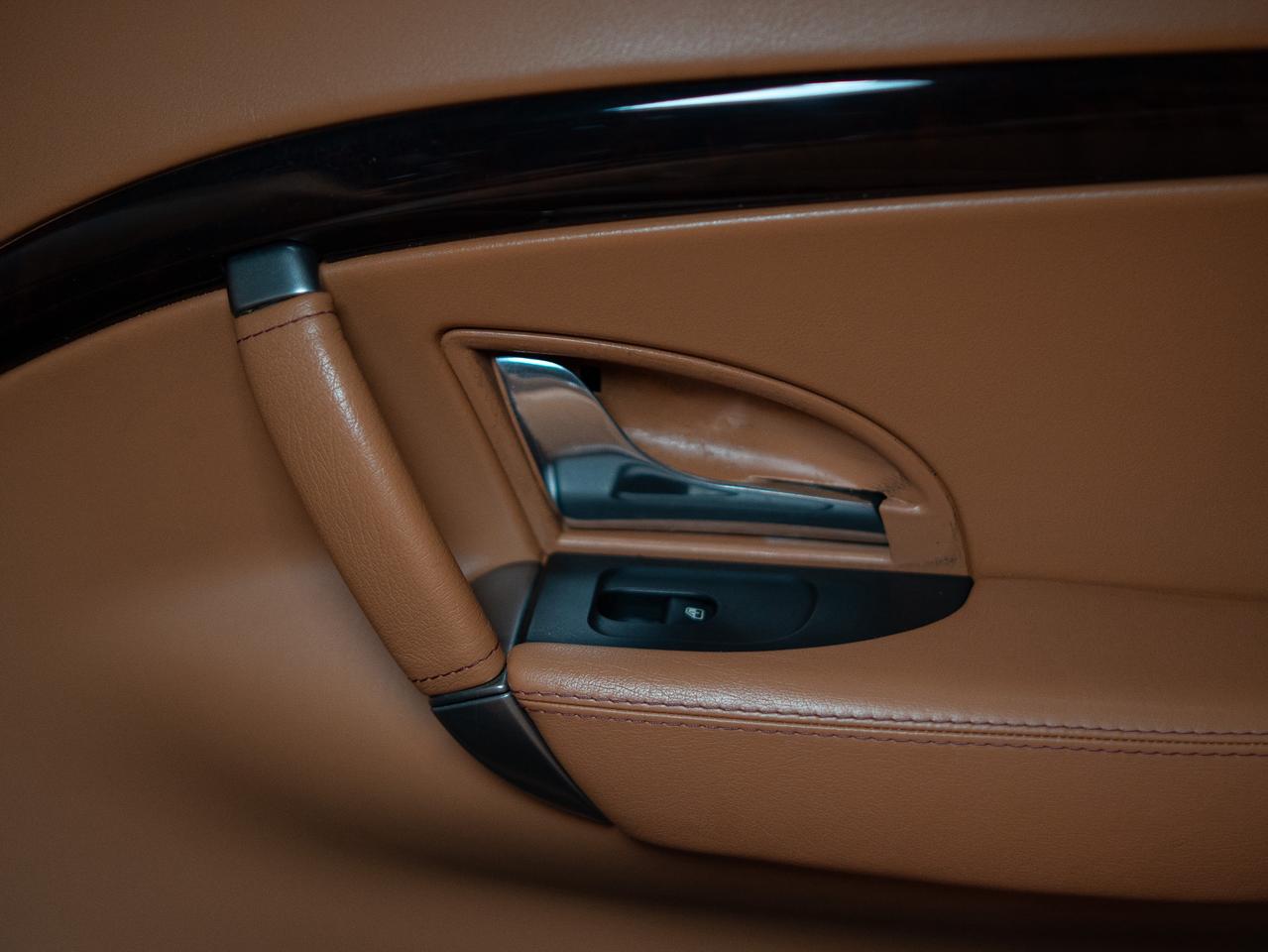 2011 Maserati GranTurismo Convertible CONVERTIBLE | BOSE | NAV | 20 IN Photo