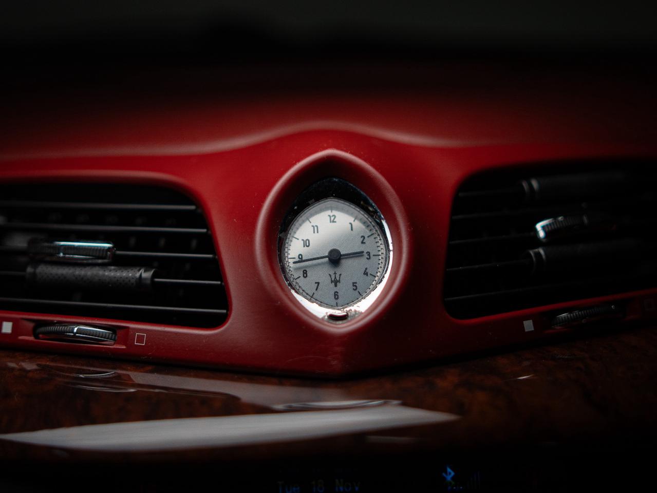 2011 Maserati GranTurismo Convertible CONVERTIBLE | BOSE | NAV | 20 IN Photo