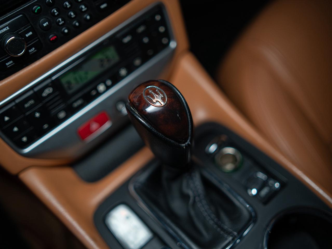 2011 Maserati GranTurismo Convertible CONVERTIBLE | BOSE | NAV | 20 IN Photo