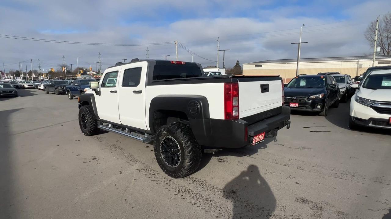 2009 Hummer H3T ALPHA 4x4 | 5.3L V8 | RARE | LEATHER | CERTIFIED! Photo