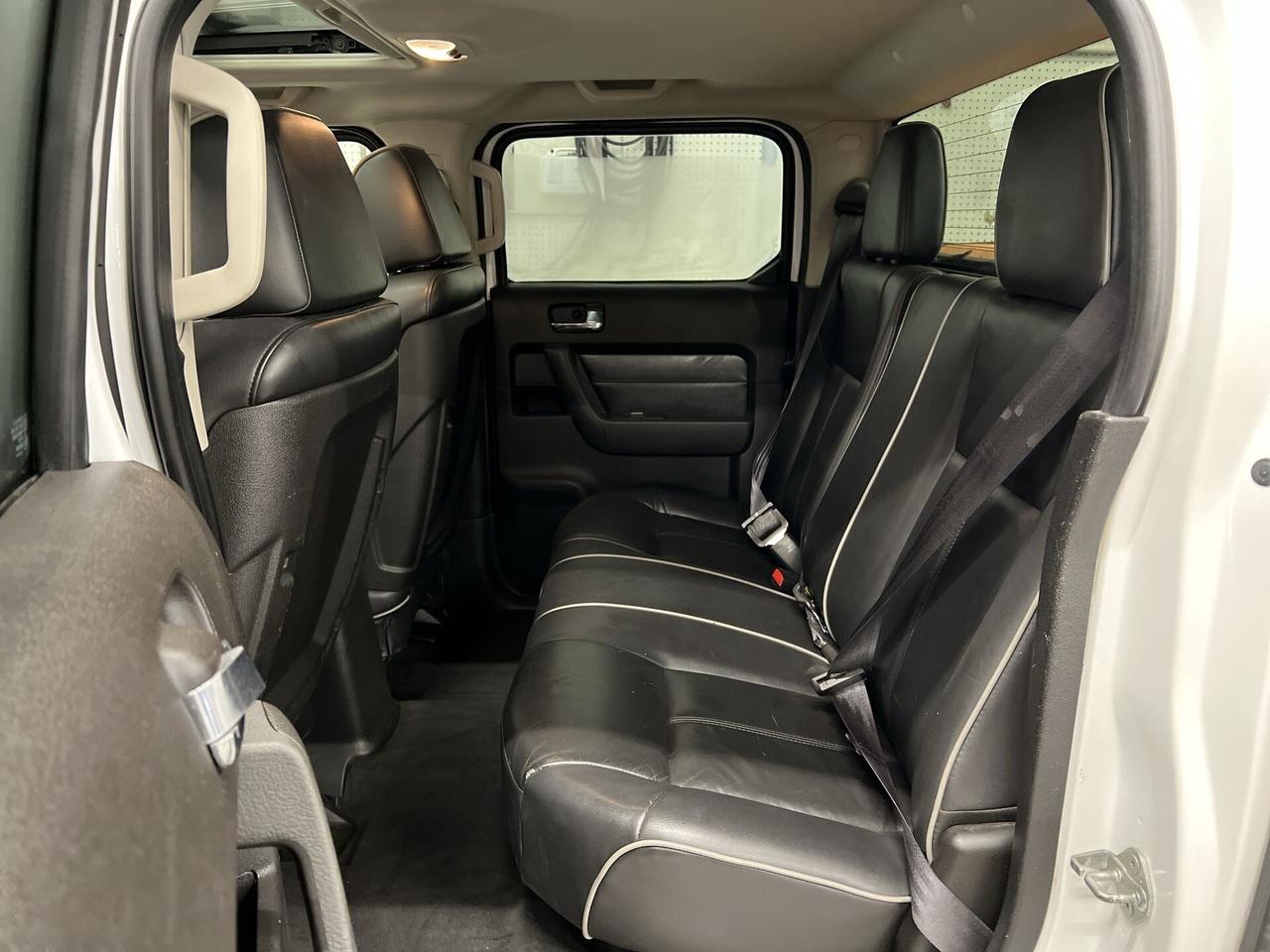 2009 Hummer H3T ALPHA 4x4 | 5.3L V8 | RARE | LEATHER | CERTIFIED! Photo